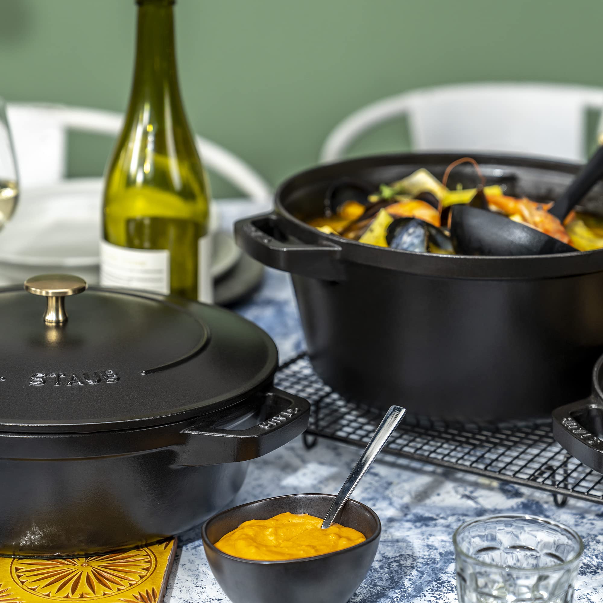 STAUB Cast Iron Set 4-pc, Stackable Space-Saving Cookware Set, Dutch Oven, Skillet, Grill Pan with Universal Lid, Made in France, Matte Black - Image 10