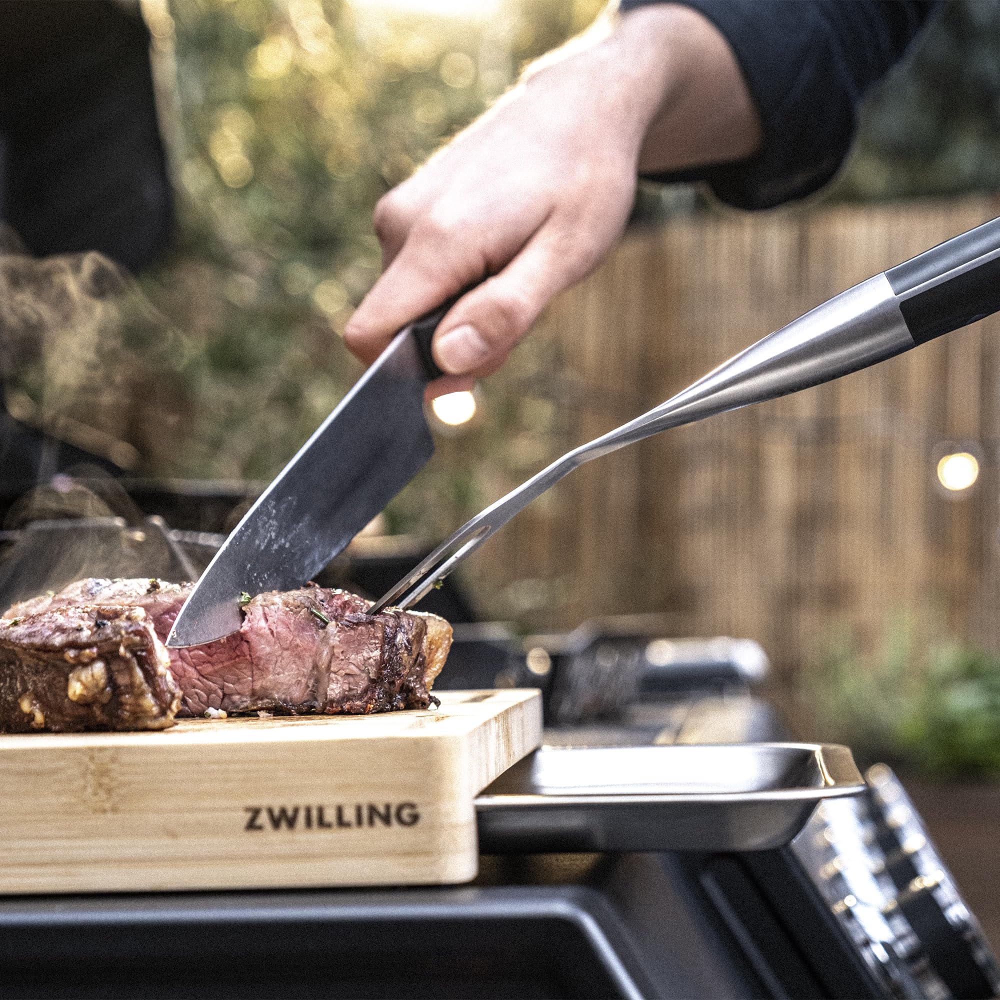 ZWILLING BBQ+ 16-inch Triple-Rivet Stainless Steel Grill Meat Fork - Image 5