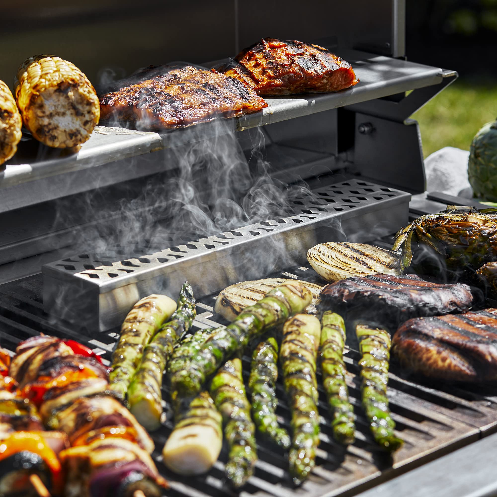 ZWILLING BBQ+ 4-pc Grill Smoker Set, Bamboo Cutting Board (15.5 x 12) with Tray, Smoker Box, Digital Thermometer, Meat Claws - Image 5
