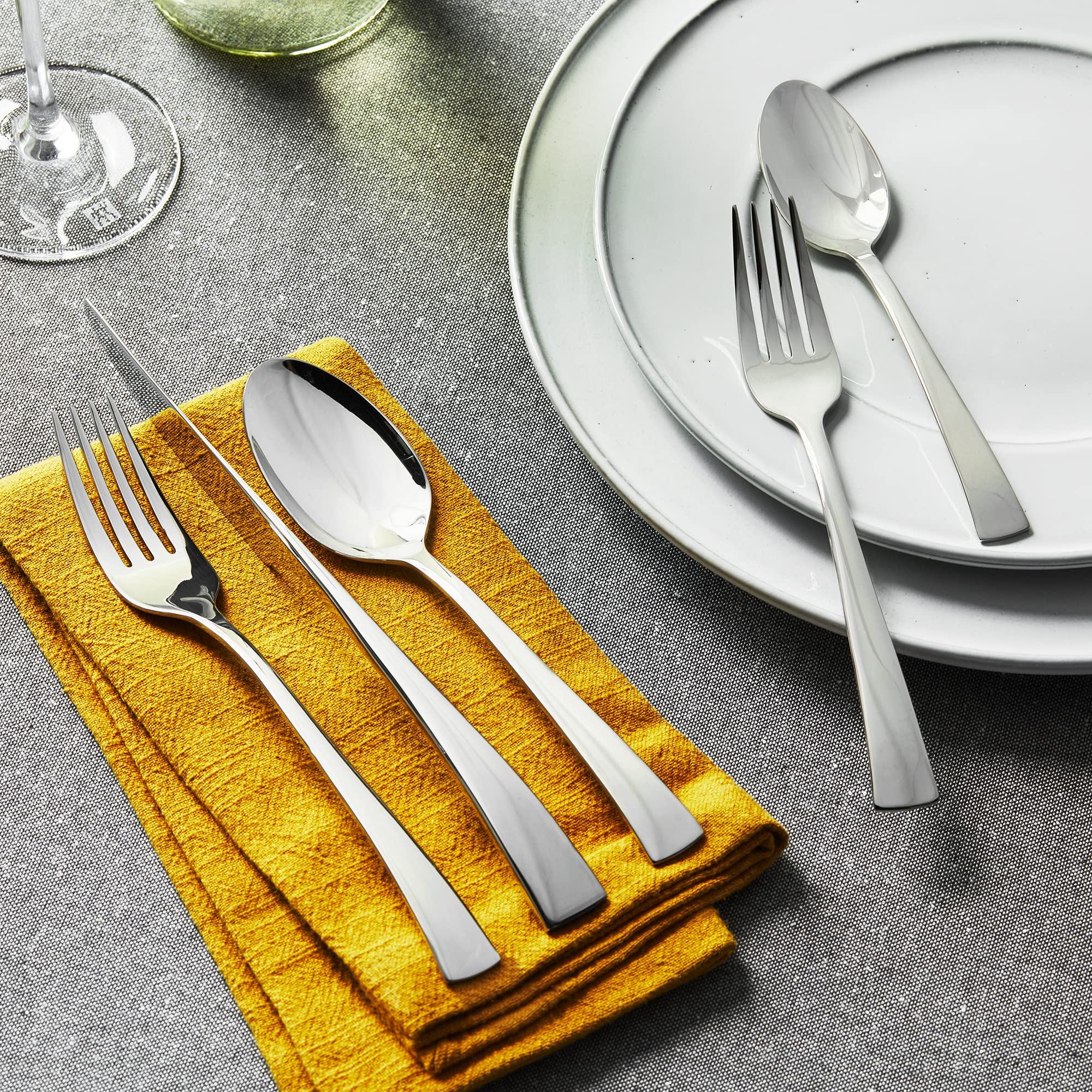 ZWILLING Bellasera 23-pc 18/10 Stainless Steel Flatware Set - Image 4