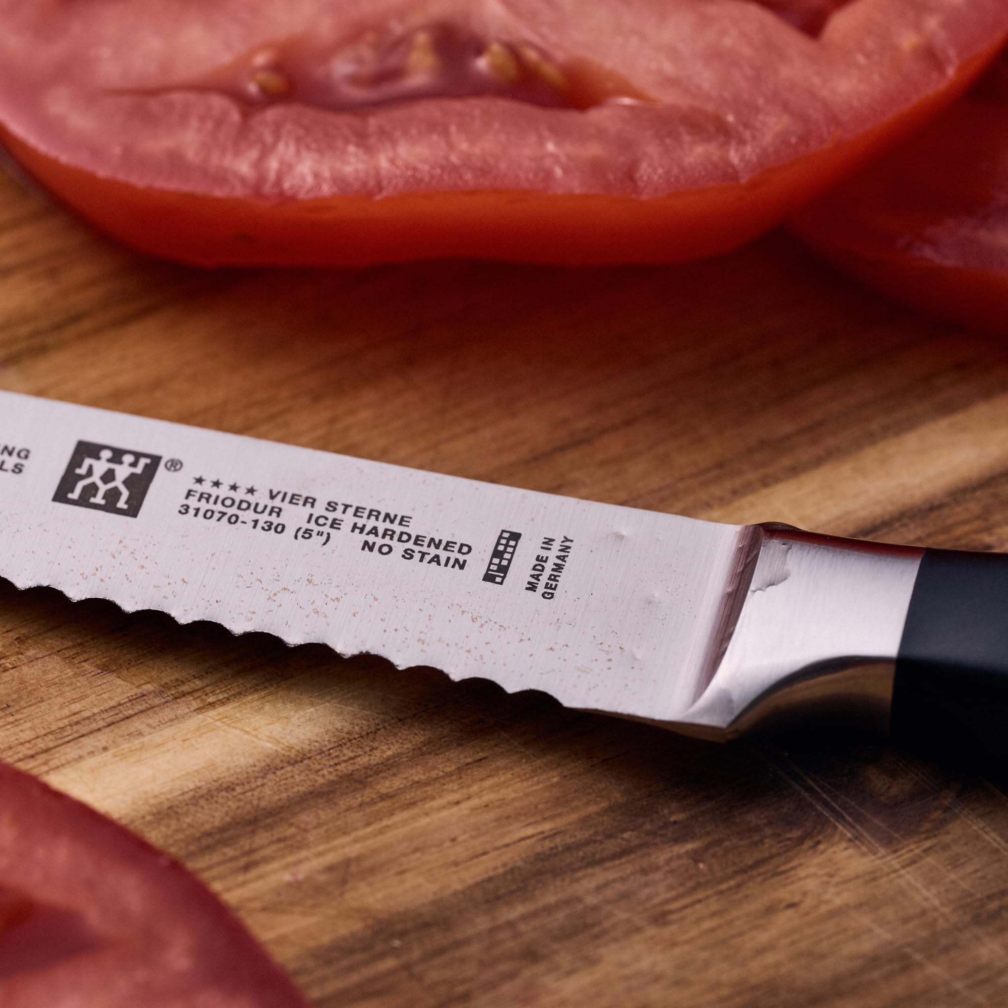 ZWILLING Four Star 5-inch Serrated Utility Knife - Image 6