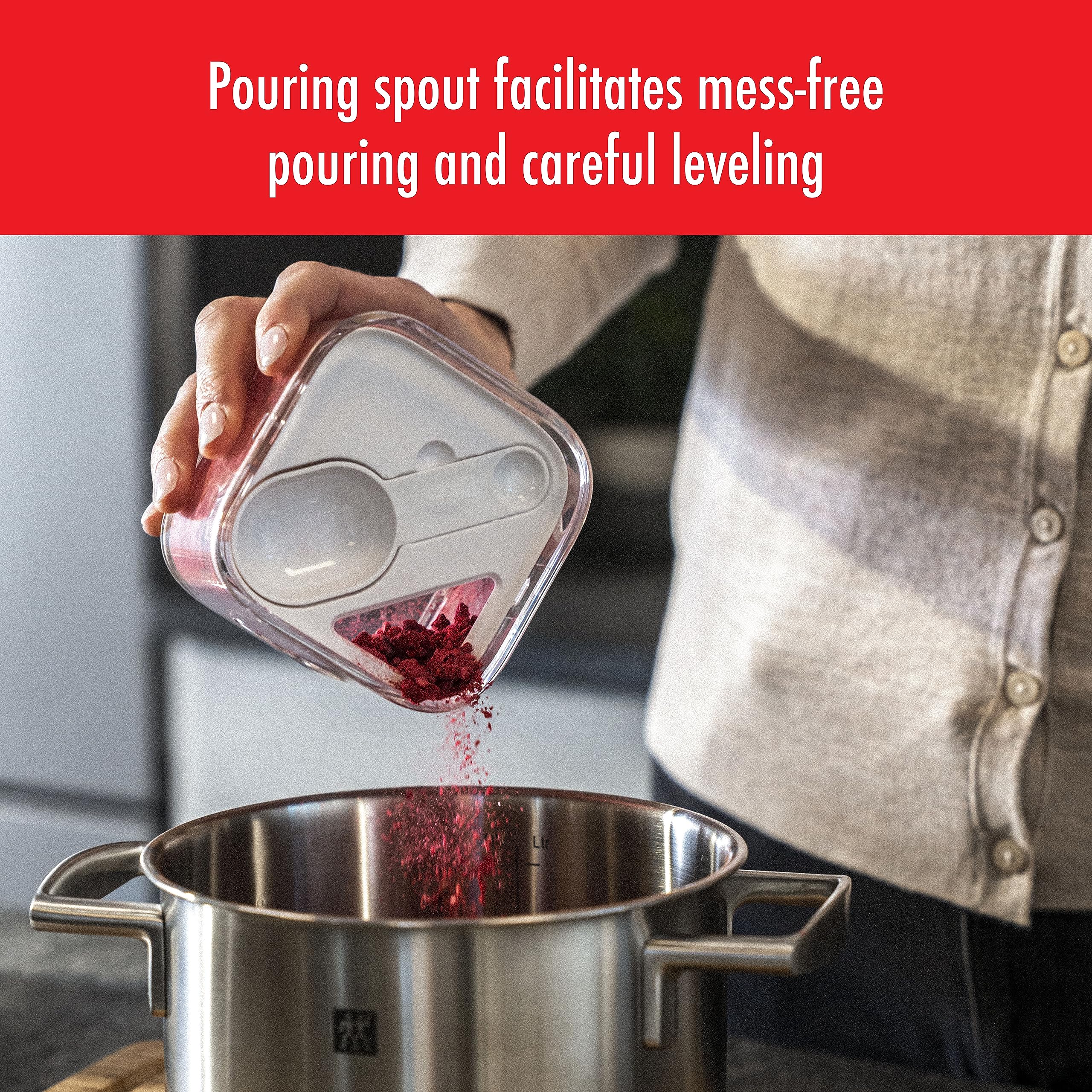 ZWILLING Fresh & Save Cube Insert with Measuring Spoon - Small - Image 5