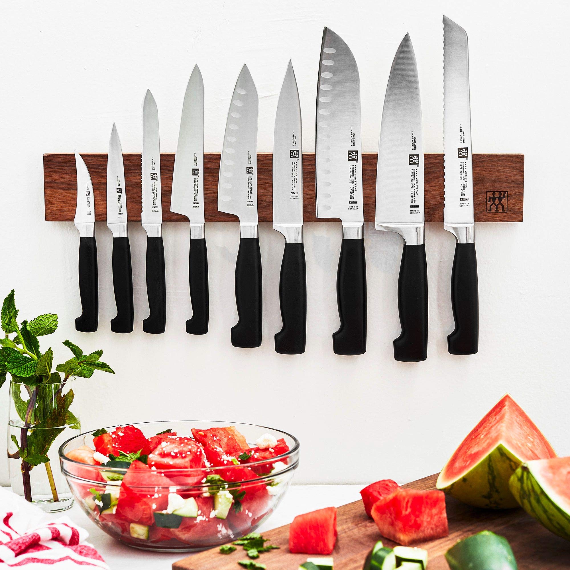 ZWILLING Four Star 5-inch Serrated Utility Knife - Image 7