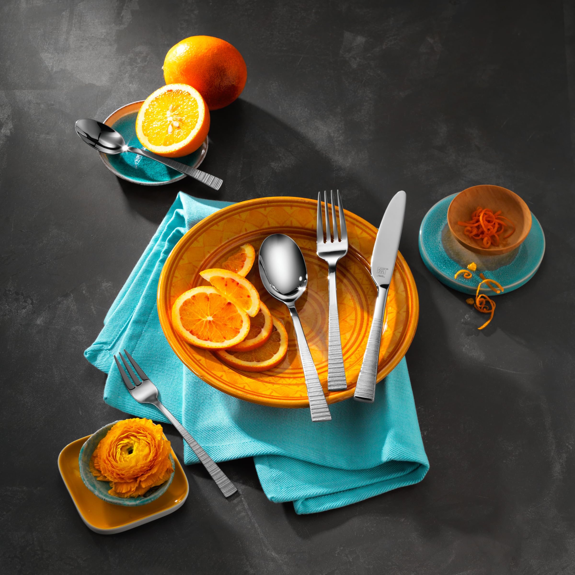 ZWILLING Kingwood 20-pc 18/10 Stainless Steel Flatware Set - Image 3