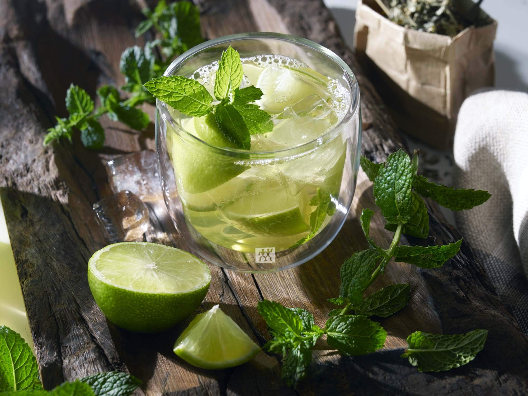 ZWILLING Sorrento 2-pc Double-Wall Glass Tea Cup Set - Image 3