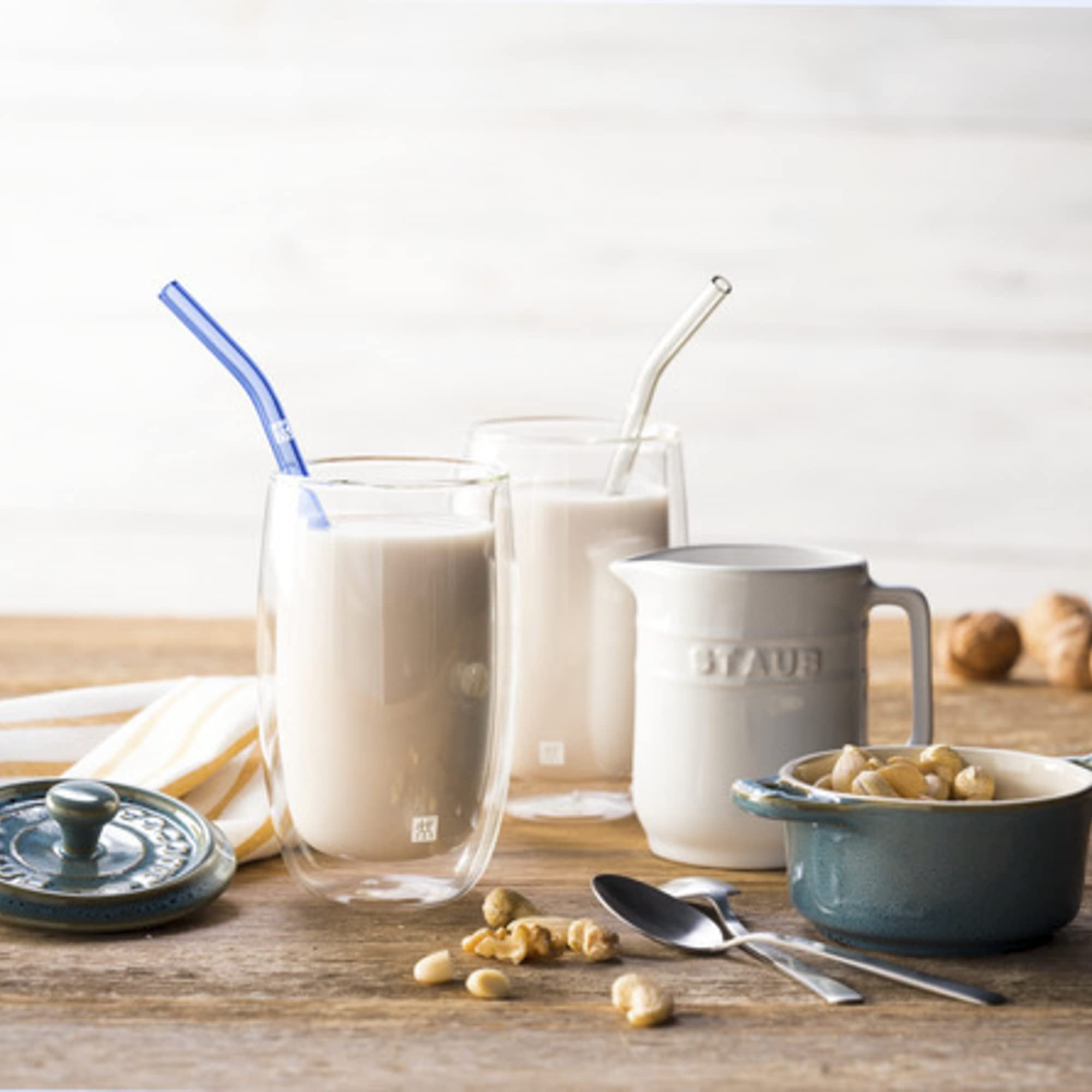 ZWILLING Sorrento 5-pc Bent Glass Straw Set - Multi Color - Image 8