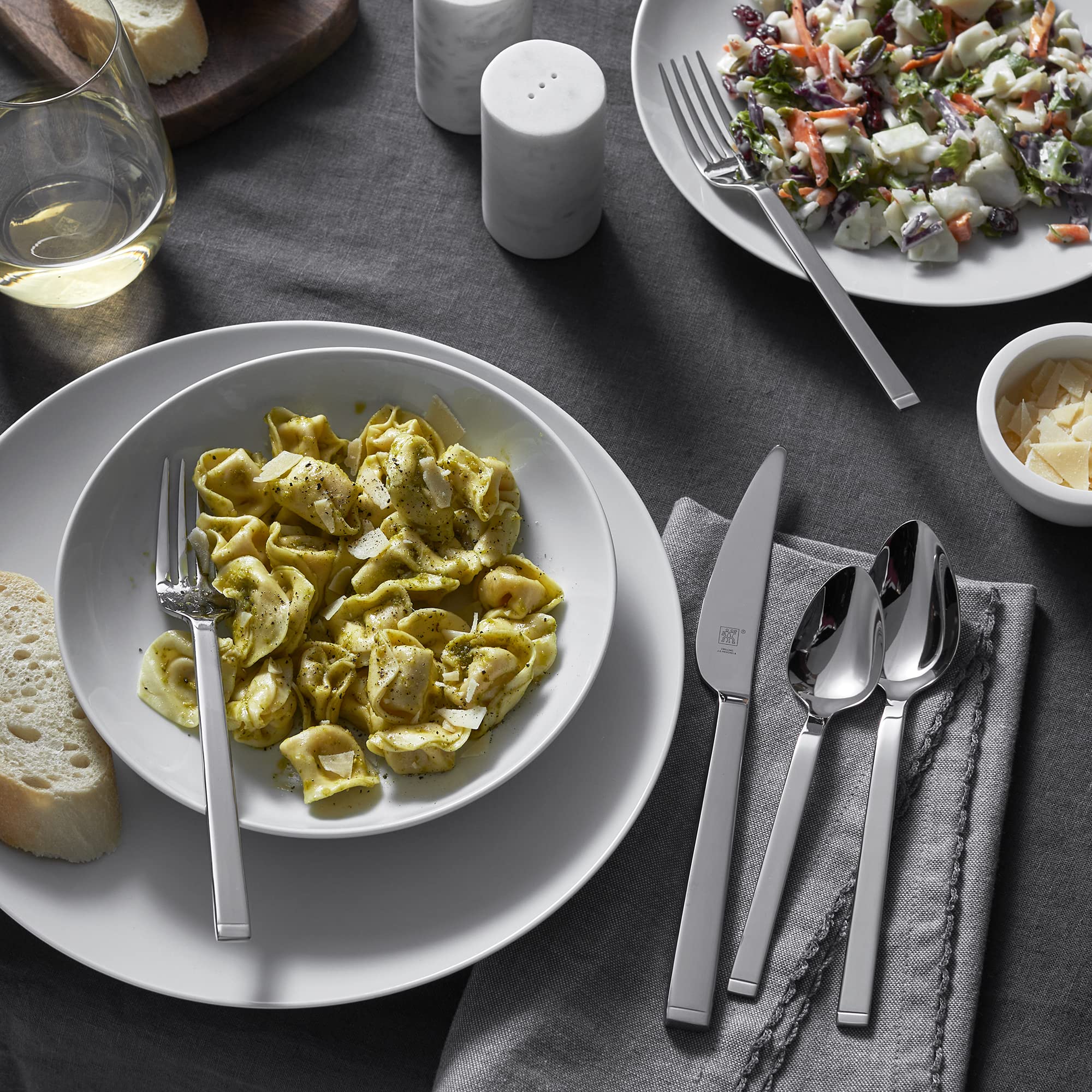 ZWILLING Squared 45-pc 18/10 Stainless Steel Flatware Set - Image 7