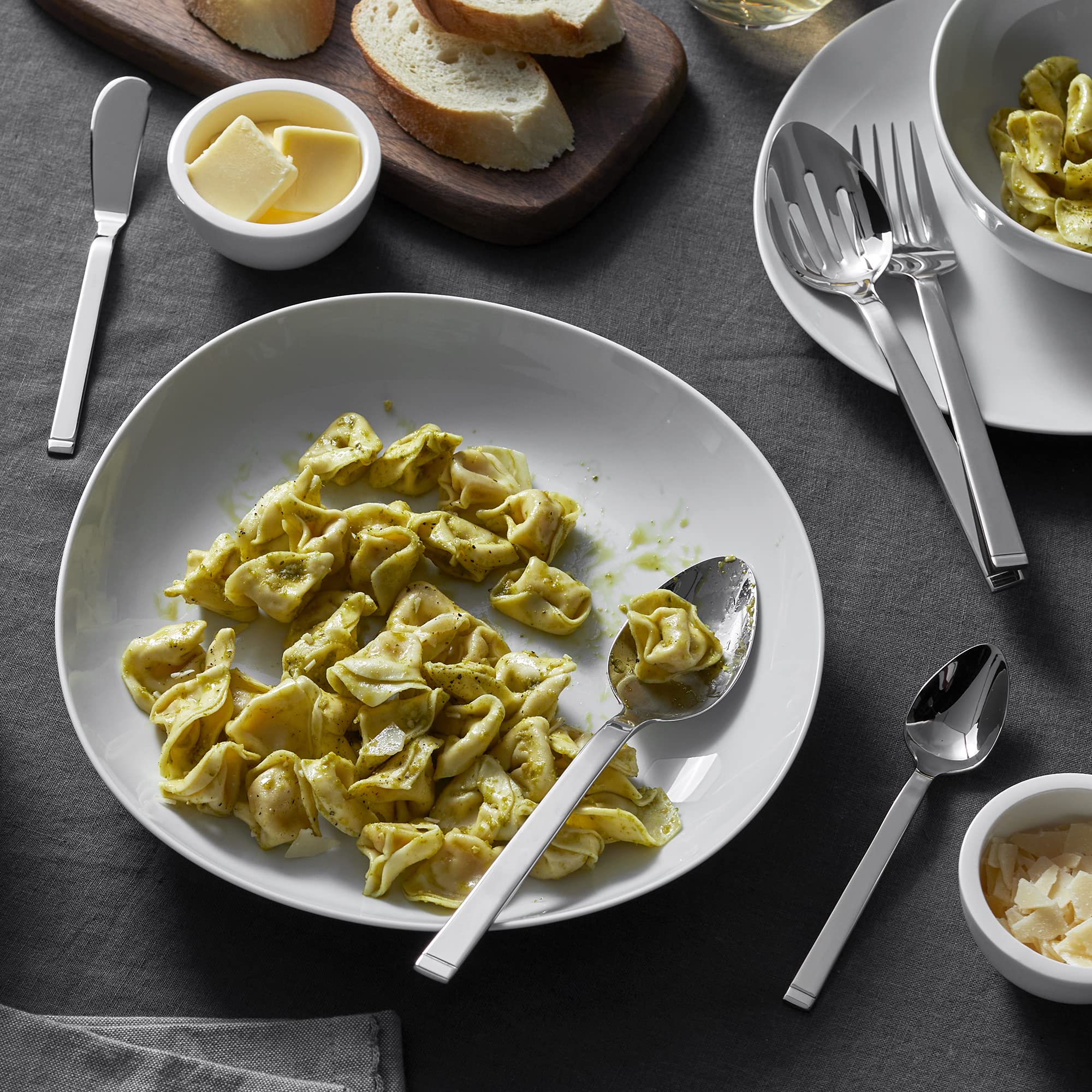 ZWILLING Squared 45-pc 18/10 Stainless Steel Flatware Set - Image 8